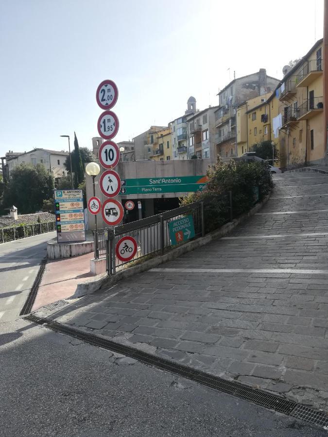 Central- Views - Air Conditioning - Easy Parking -Self Check In Perugia Exterior photo
